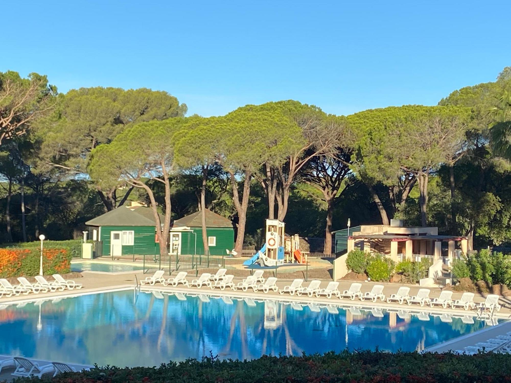 Domaine Valescure Appartement 1 Ou 2 Pieces Vue Jardin Ou Piscine Saint-Raphaël Eksteriør bilde
