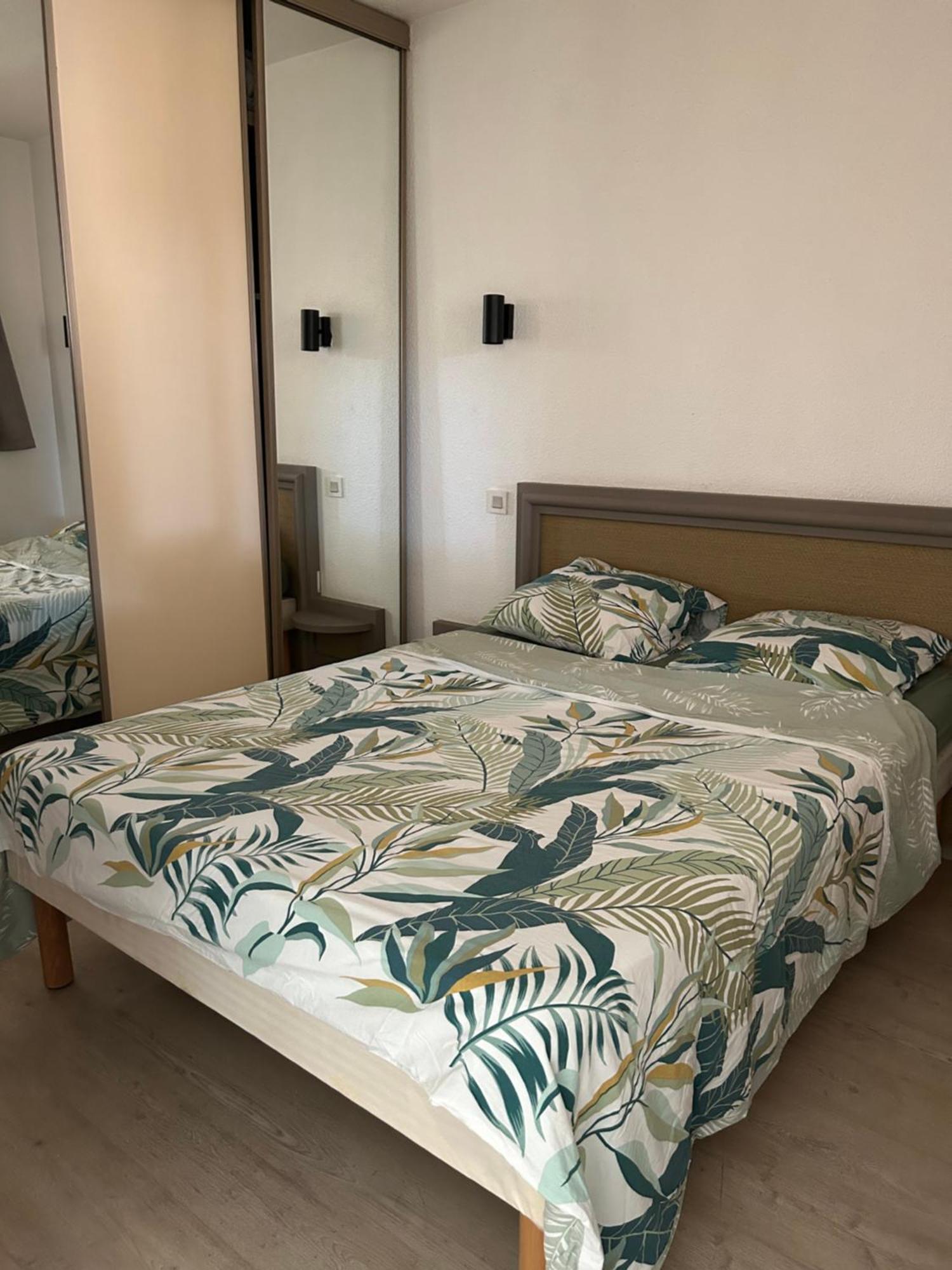 Domaine Valescure Appartement 1 Ou 2 Pieces Vue Jardin Ou Piscine Saint-Raphaël Eksteriør bilde